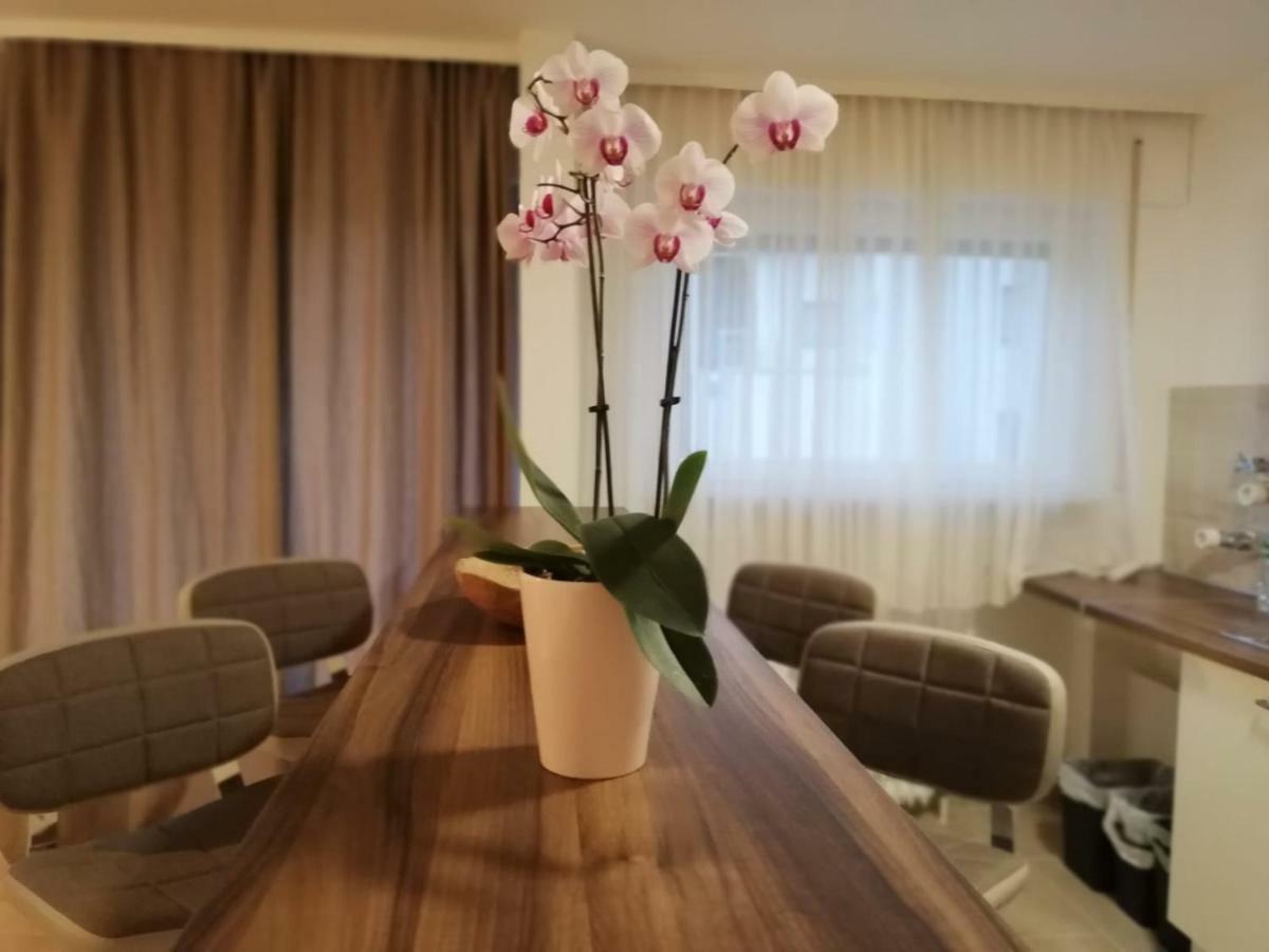 Moscow Areal Suite Baden-Baden Exterior foto